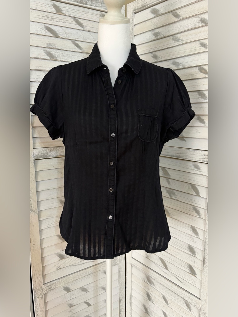 Canyon River Blues Black Short-Sleeve Button-Down Shirt